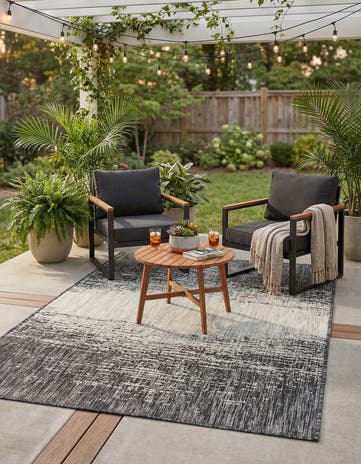 4' x 6' Easy-Clean Modern Indoor / Outdoor Rug