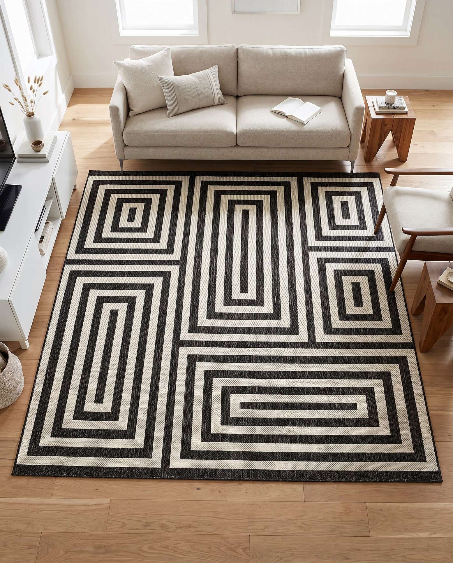 7' 10 x 7' 10 Easy-Clean Modern Indoor / Outdoor Square Rug