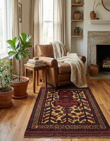 3' x 4' 4 Hand Knotted Sumak Wool Rug