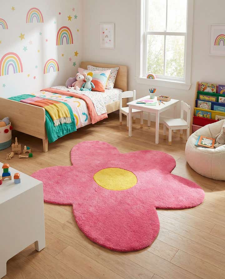 4' 1 x 4' 1 Happy Rugs Funky Flower Wool Round