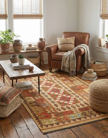 3' 4 x 5' 5 Hand Woven Kilim Maymana Wool Rug