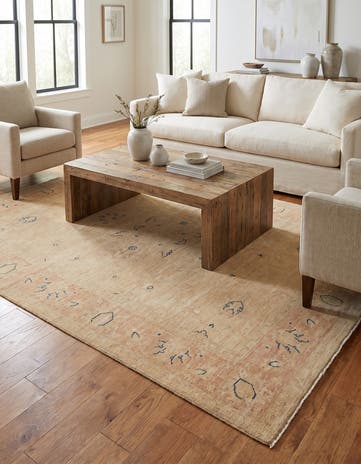 4' 10 x 6' 7 Hand Knotted Ziegler Rug
