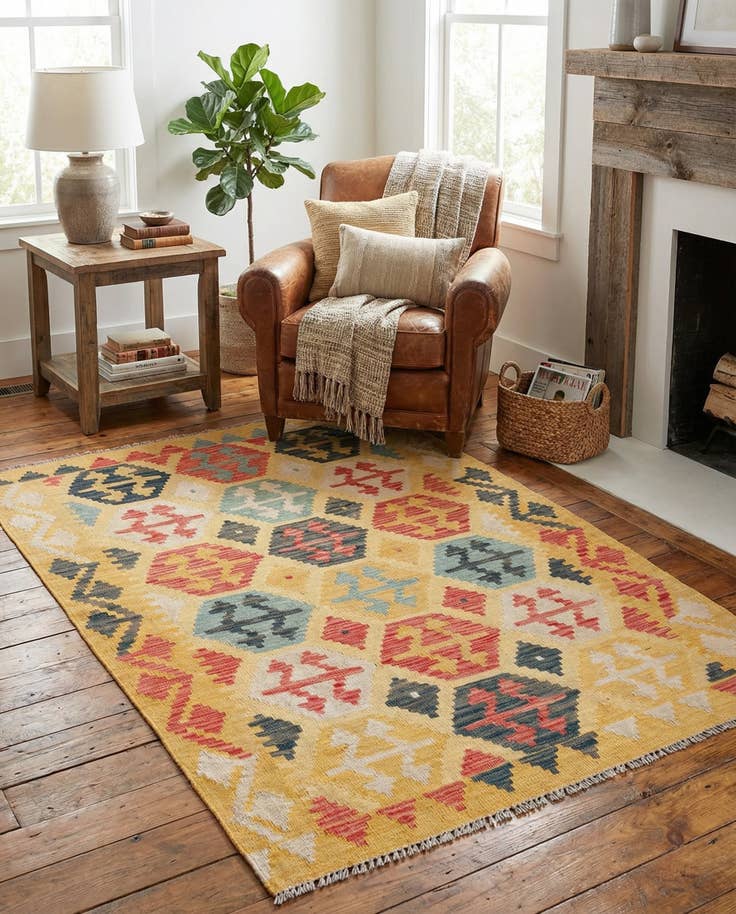Detail image of 4' 3 x 6' 1 Hand Woven Kilim Maymana Wool Rug