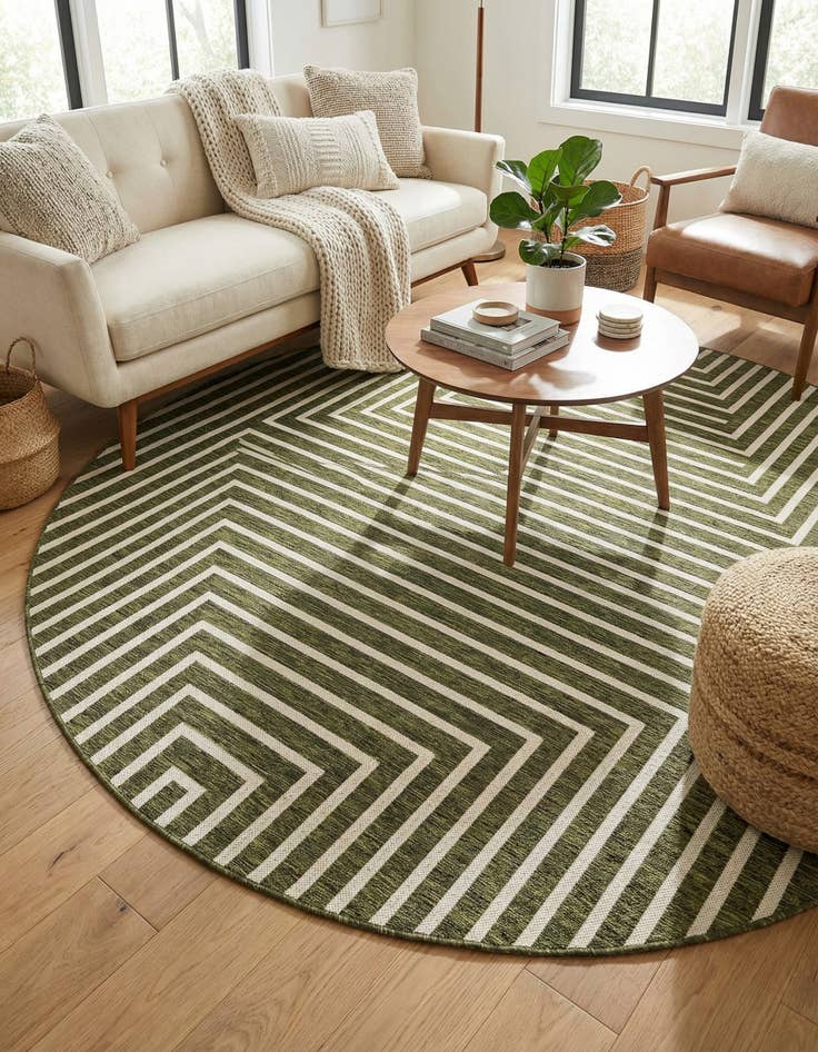 Detail image of 7' 10 x 7' 10  Washable Modern Indoor / Outdoor Round Rug