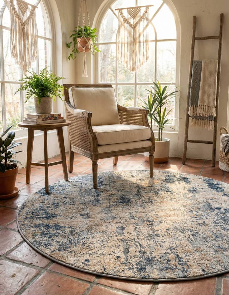 Detail image of  4' x 4' Caspian Round Rug