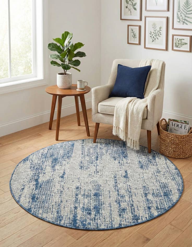 Detail image of 4' x 4'  Washable Modern Indoor / Outdoor Round Rug