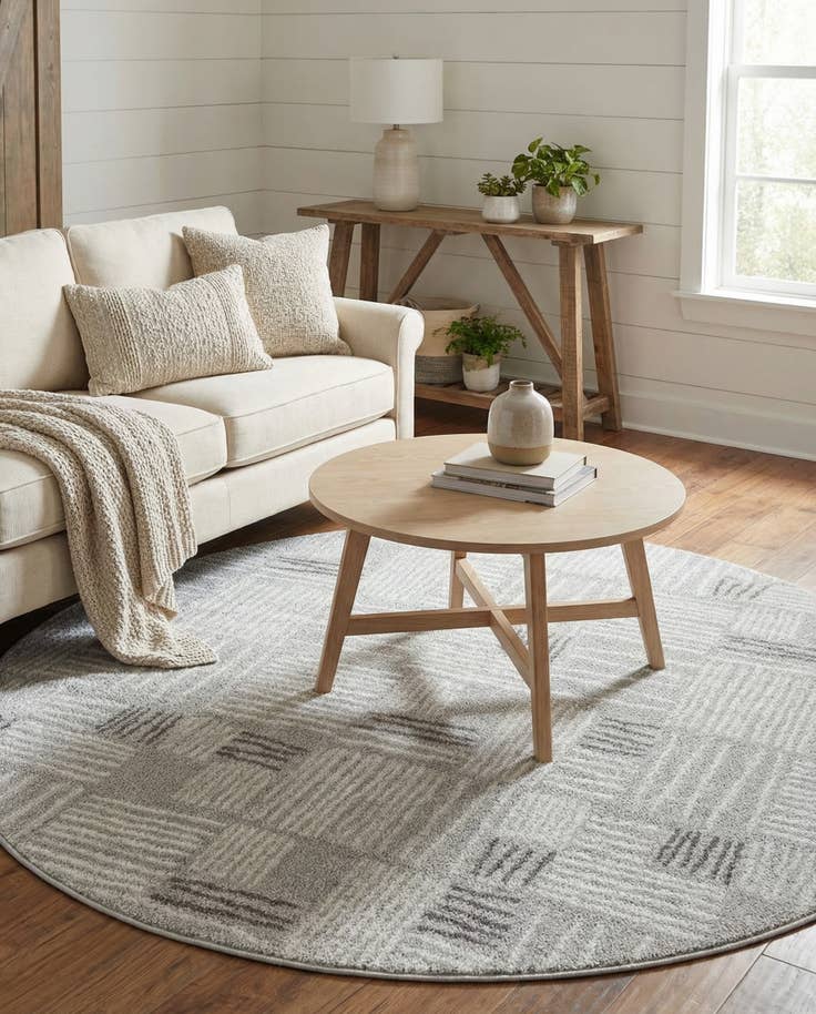 Detail image of 5' 3 x 5' 3 Hanahan Round Rug