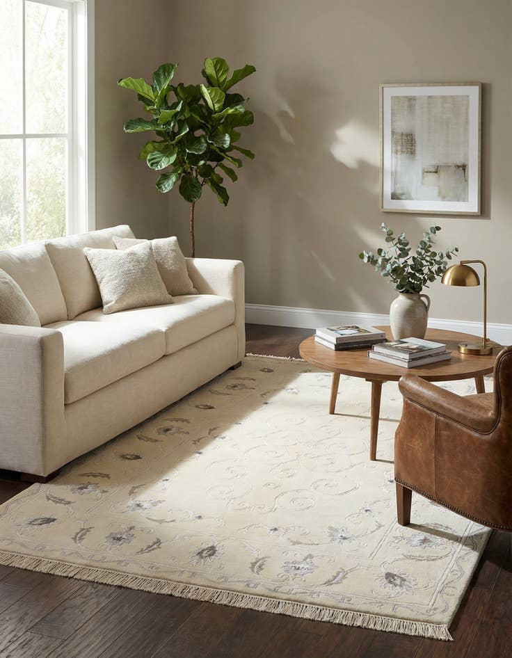 Detail image of 4' 11 x 6' 7  Hand Knotted Darya Wool Rug