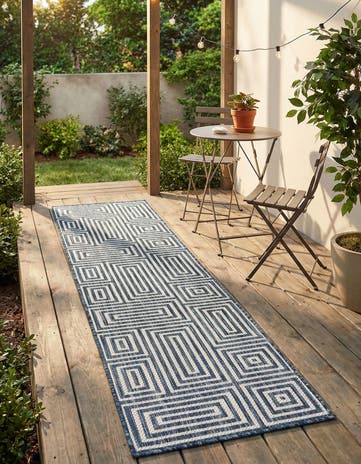 2' x 8' Easy-Clean Modern Indoor / Outdoor Runner Rug