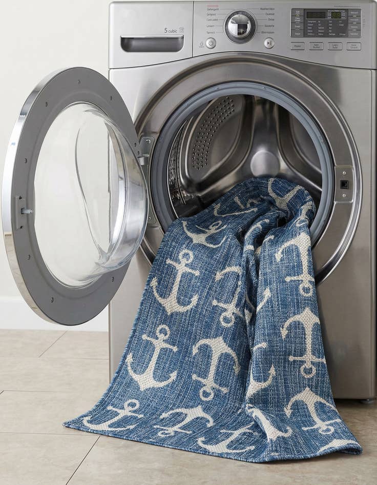 Detail image of 2' 7 x 12'  Washable Coastal Indoor / Outdoor Runner Rug