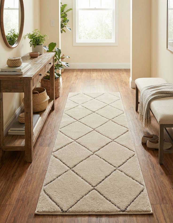 Detail image of 2' x 5' Vogue Geo Runner Rug