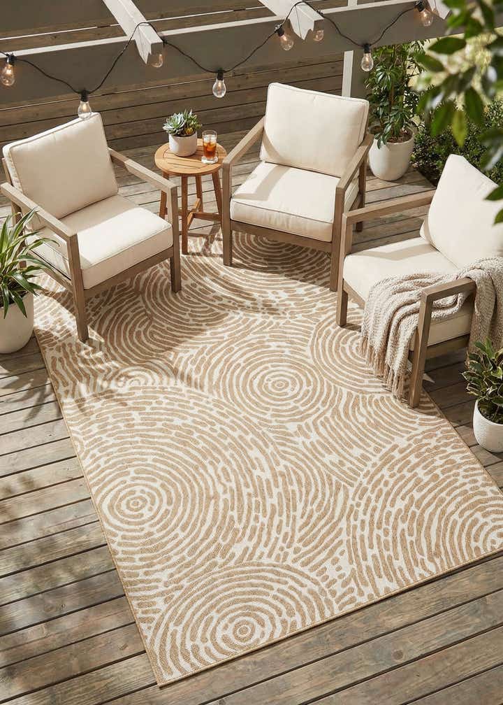 5' 3 x 8' Easy-Clean Modern Indoor / Outdoor Rug