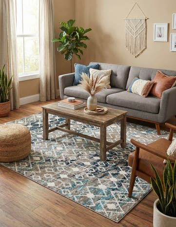 7' 10 x 7' 10 Moroccan Trellis Square Rug