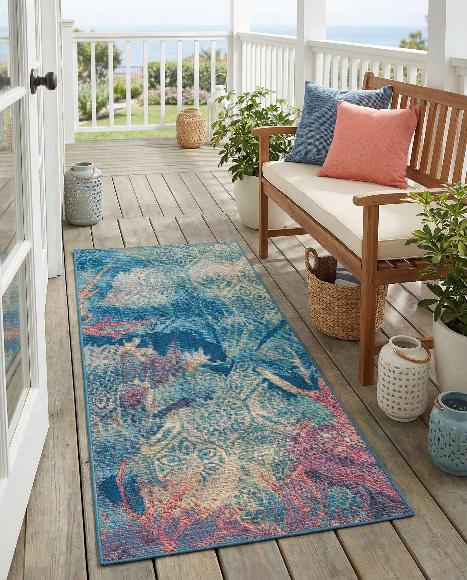 2' 7 x 5' 3 Easy-Clean Coastal Indoor / Outdoor Runner Rug
