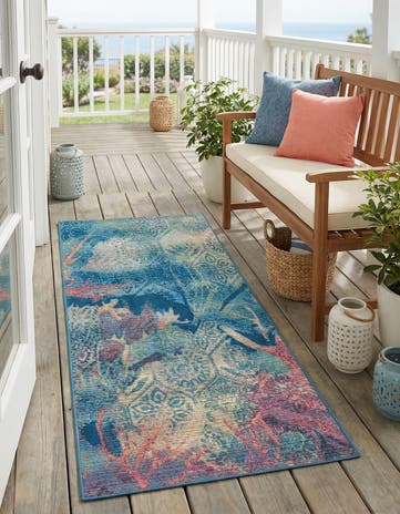 2' 7 x 5' 3 Easy-Clean Coastal Indoor / Outdoor Runner Rug