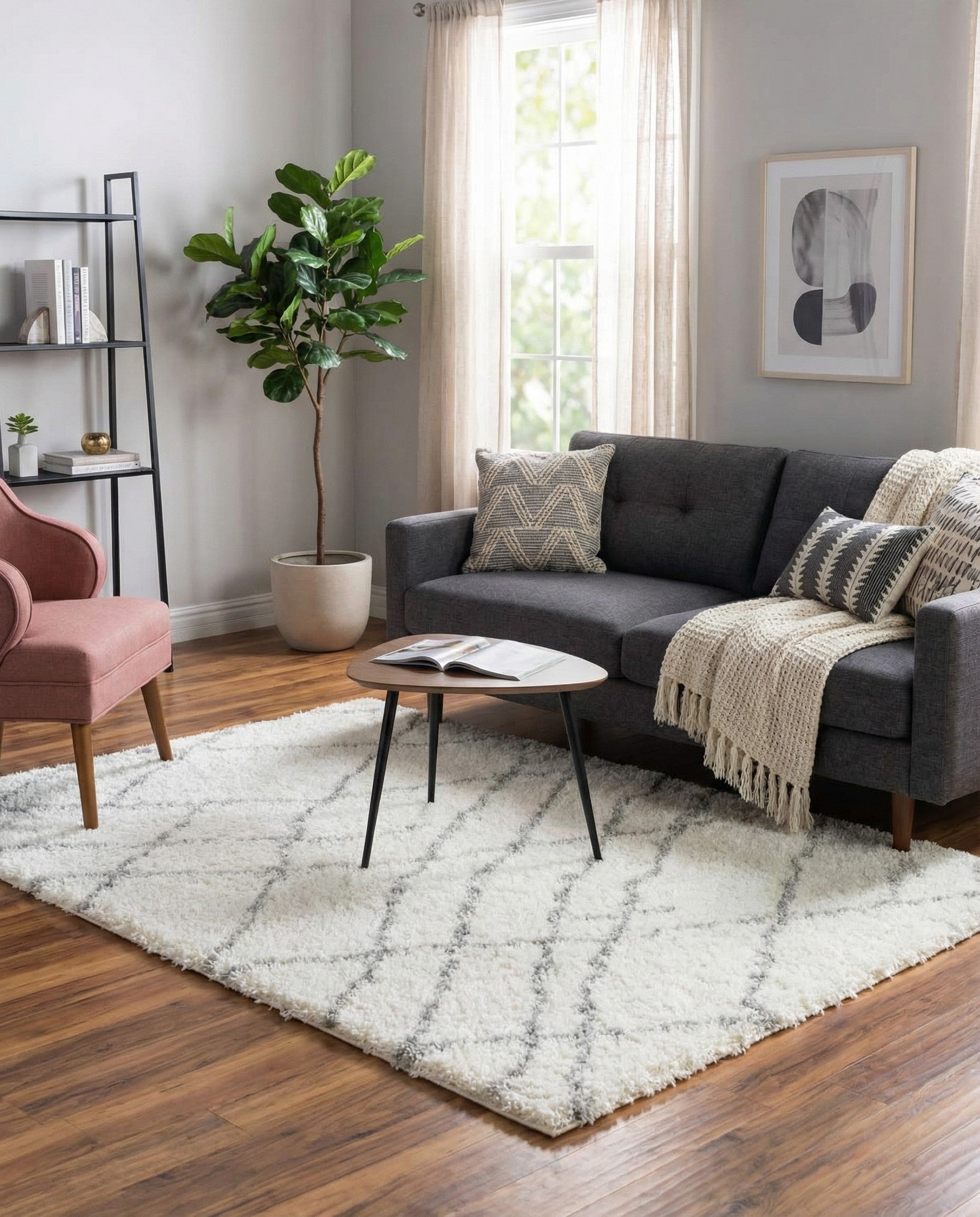  5' 3 x 5' 3 Soft Touch Shag Square Rug