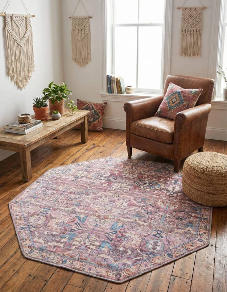 Detail image of 5' 3 x 5' 3  Washable Nostalgia Octagon Rug