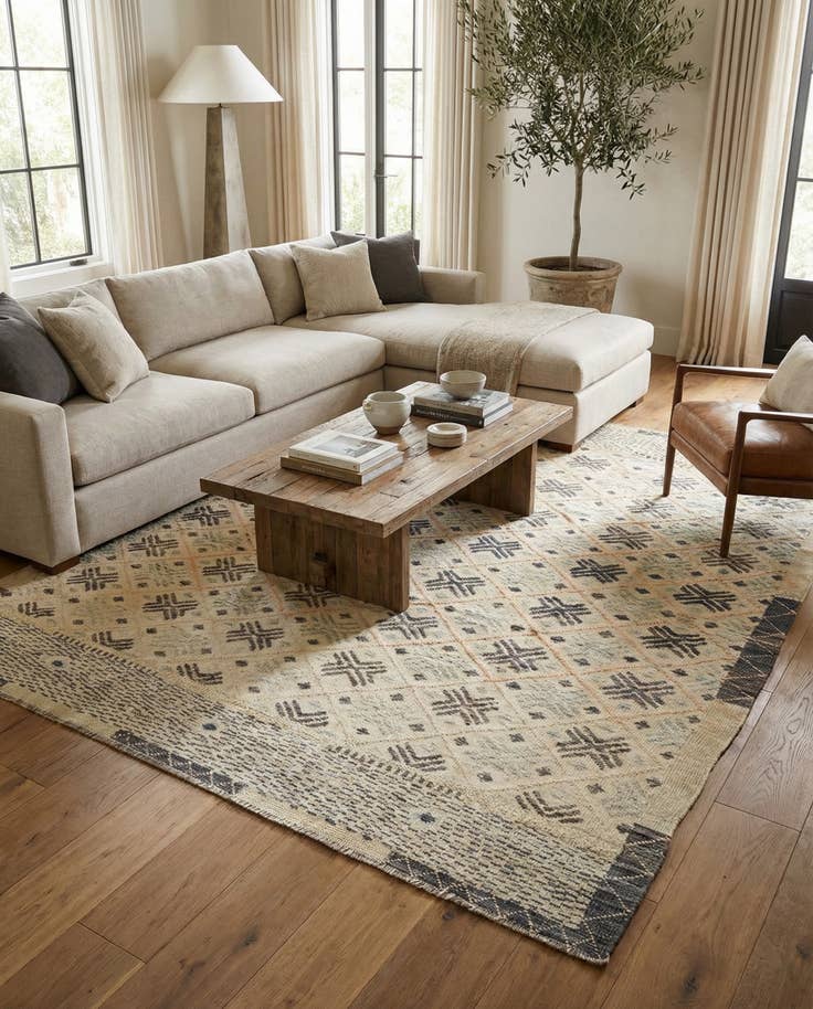Detail image of 7' 8 x 10' 2 Hand Knotted Darya Wool Rug