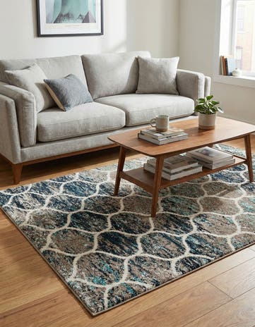 4' x 6' Lattice Frieze Rug