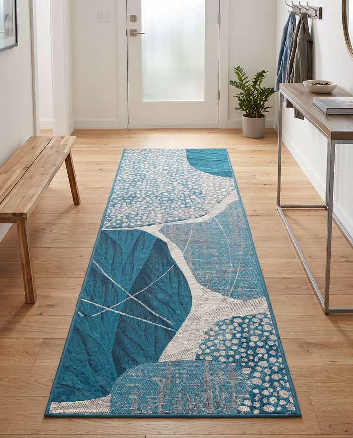 2' x 6' 1 Easy-Clean Modern Indoor / Outdoor Runner Rug
