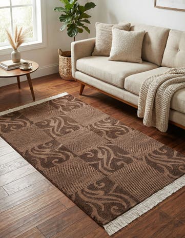2' 7 x 5' Hand Knotted Darya Wool Rug