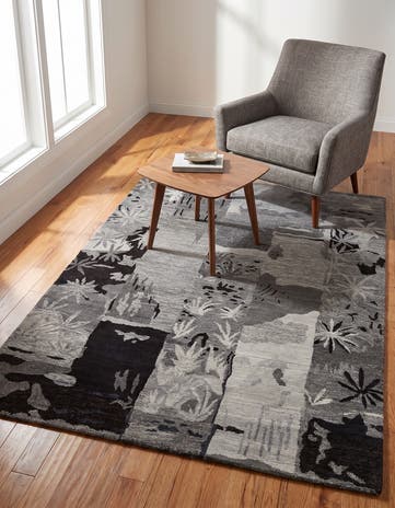 4' x 6' Hand Knotted Tibet Wool Rug