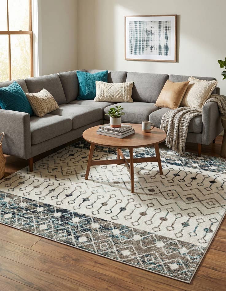 Detail image of 6' x 6' Moroccan Trellis Square Rug