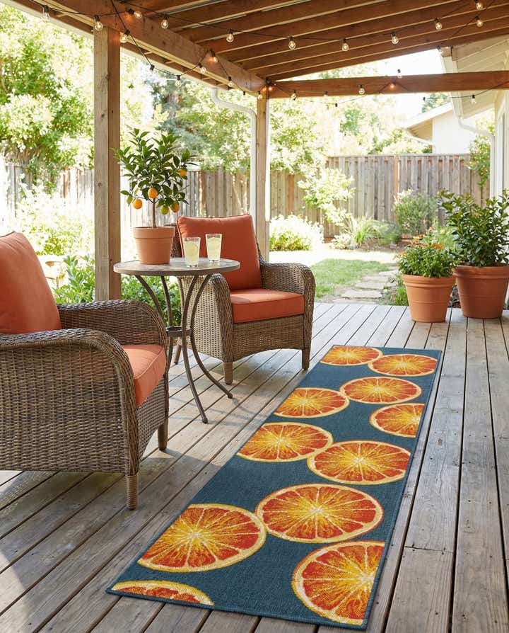 2' 7 x 10' Easy-Clean Modern Indoor / Outdoor Runner Rug