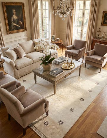 5' 7 x 8' Hand Knotted Darya Wool Rug