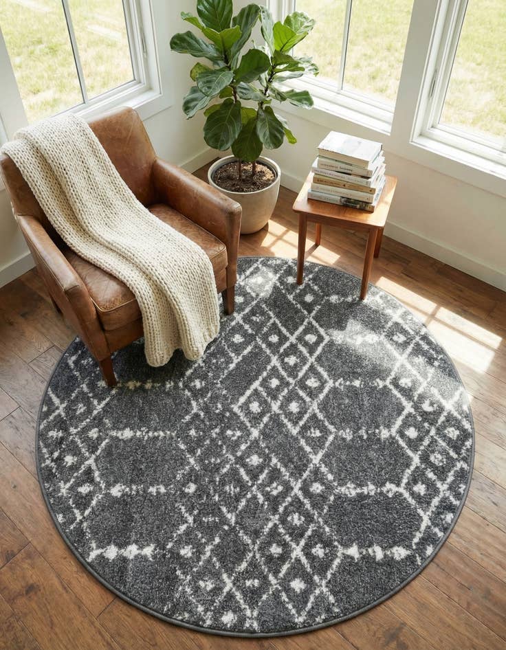 Detail image of  3' x 3' Paxon Trellis Round Rug