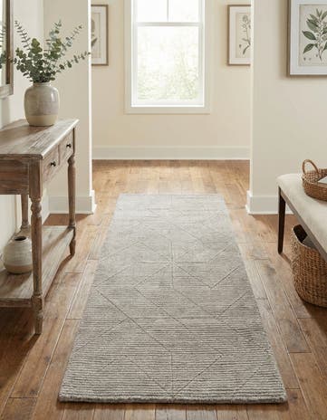 Steel gray WoolCraft Geometric Runner Rug