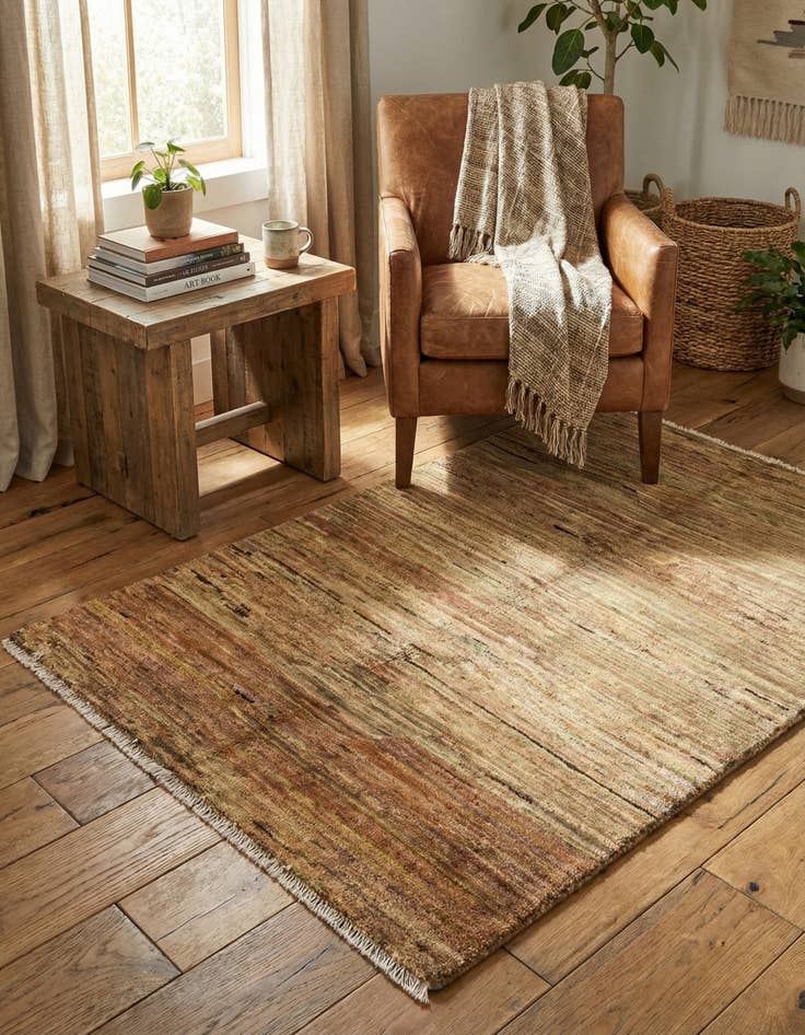 Detail image of 3' 2 x 4' 7  Hand Knotted Kashkuli Gabbeh Wool Rug