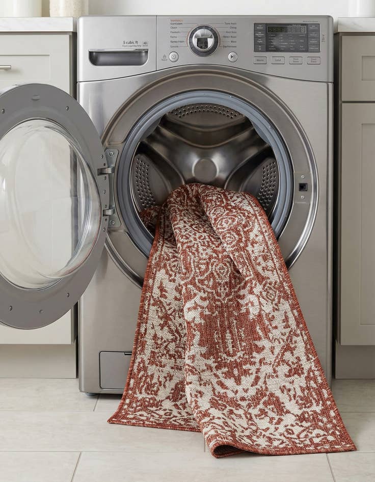 Detail image of 2' x 6'  Washable Jill Zarin Dubai Indoor / Outdoor Runner Rug