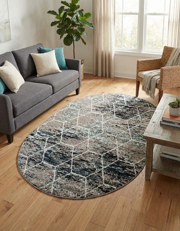 4' x 6' Lattice Frieze Oval Rug