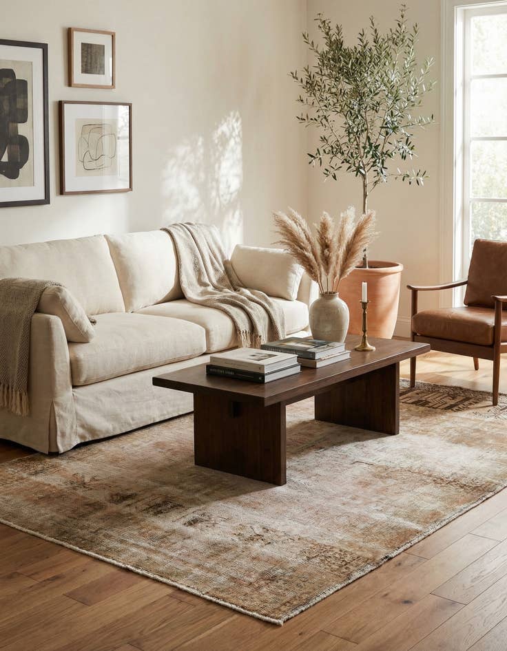 Detail image of 4' 1 x 6' 4  Hand Knotted Ultra Vintage Persian Wool Rug