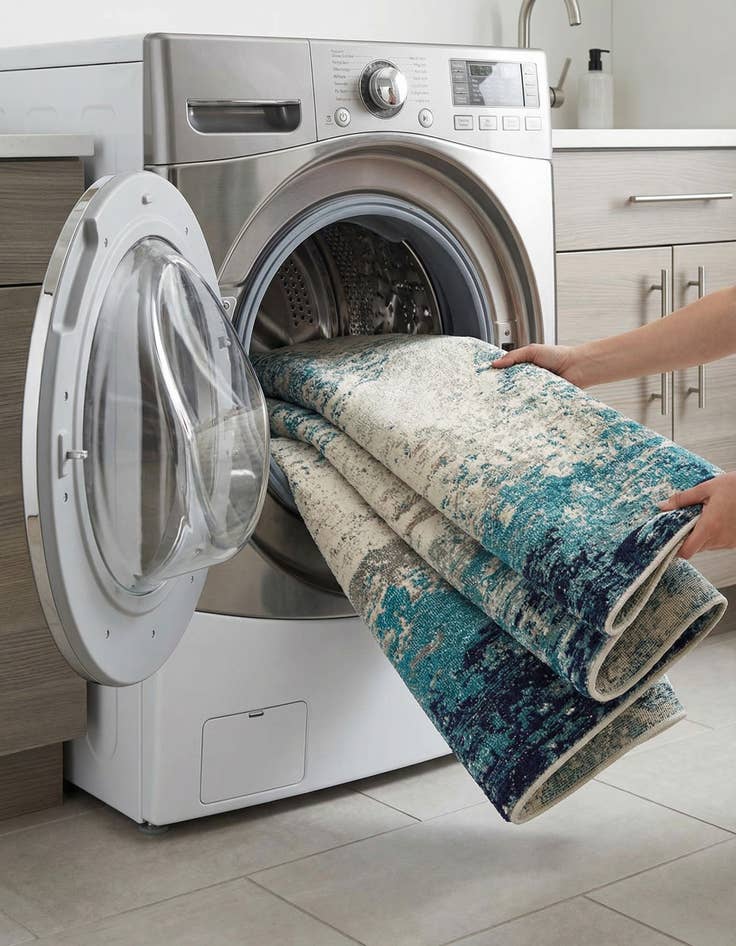 Detail image of 6' x 9'  Washable Vivid Rug