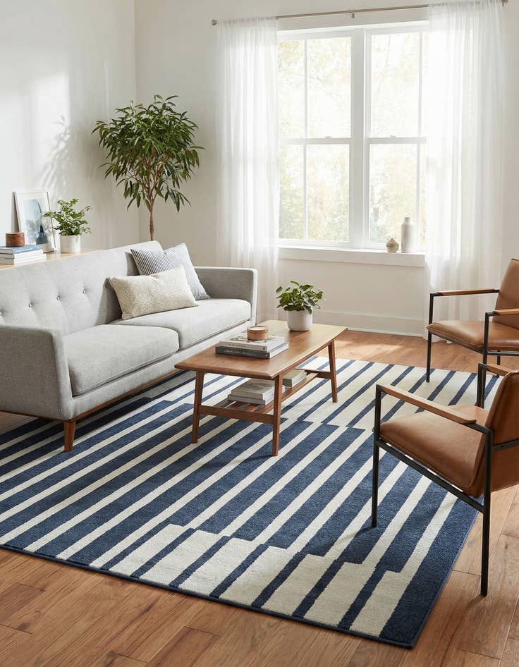 Detail image of 7' 10 x 7' 10 Oslo Square Rug