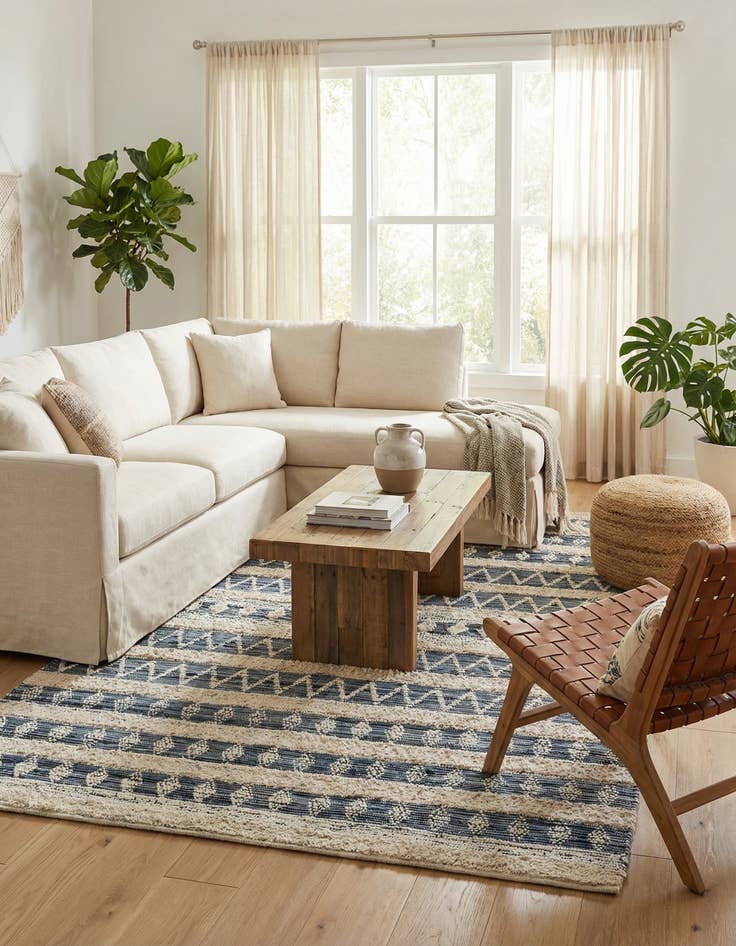 Detail image of 10' x 14' 1  Hand Woven Cotton Chindi Rug