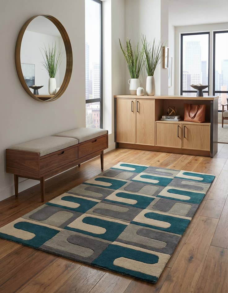 Detail image of 5' 1 x 8' Luna Wool Rug