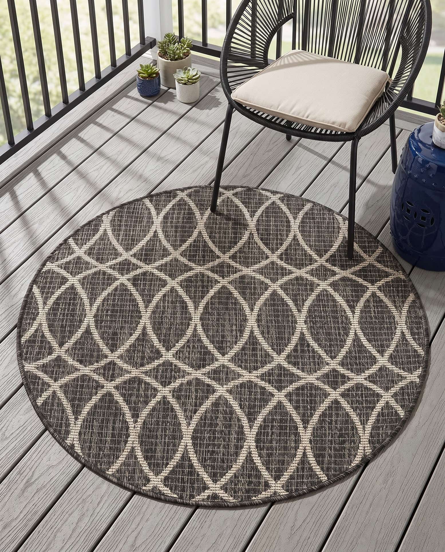 3' x 3' Easy-Clean Trellis Indoor / Outdoor Round Rug