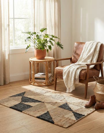 2' x 3' 1 Hand Woven Kala Handwoven Jute Rug