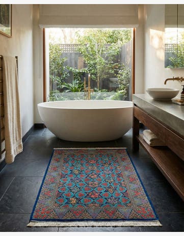 3' 3 x 4' 9 Ghom Silk Rug