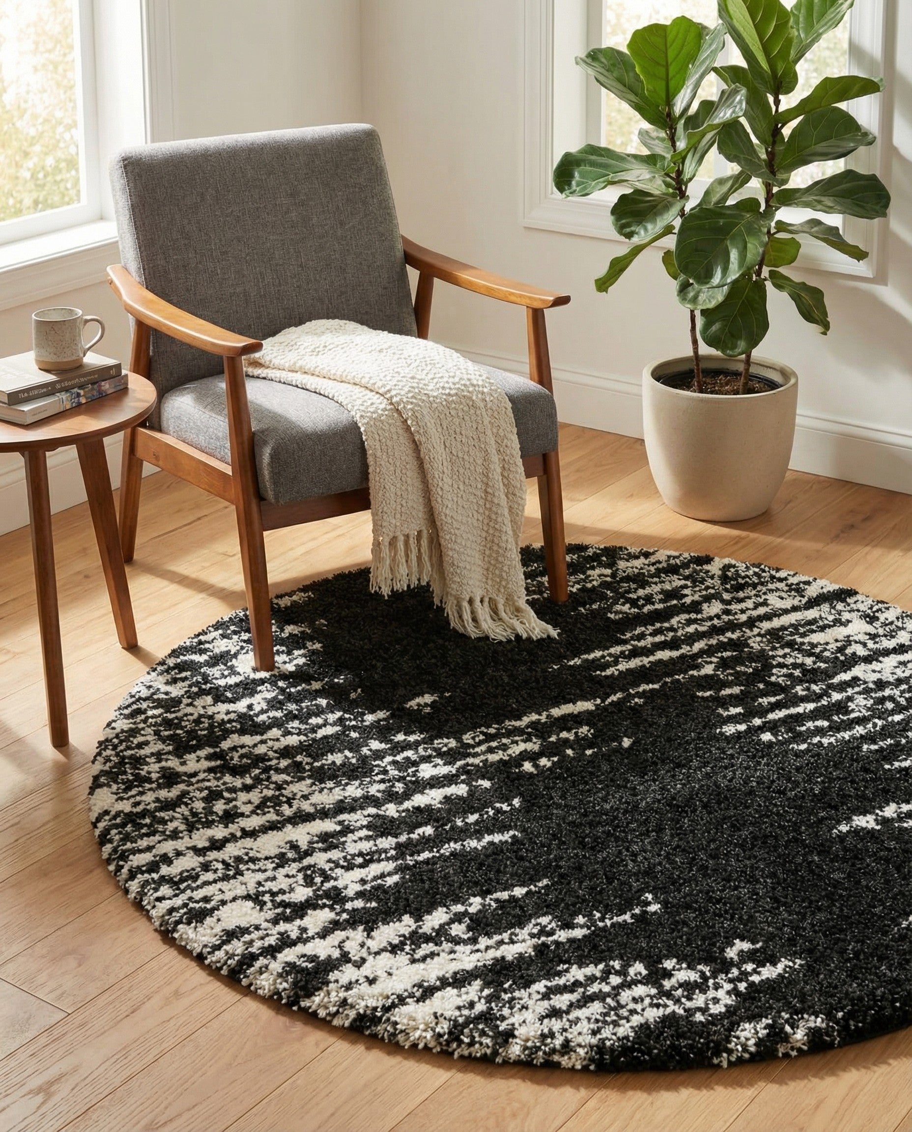  5' 3 x 5' 3 Serenity Shag Round Rug