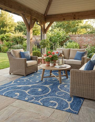 7' x 10' Easy-Clean Botanical Indoor / Outdoor Rug