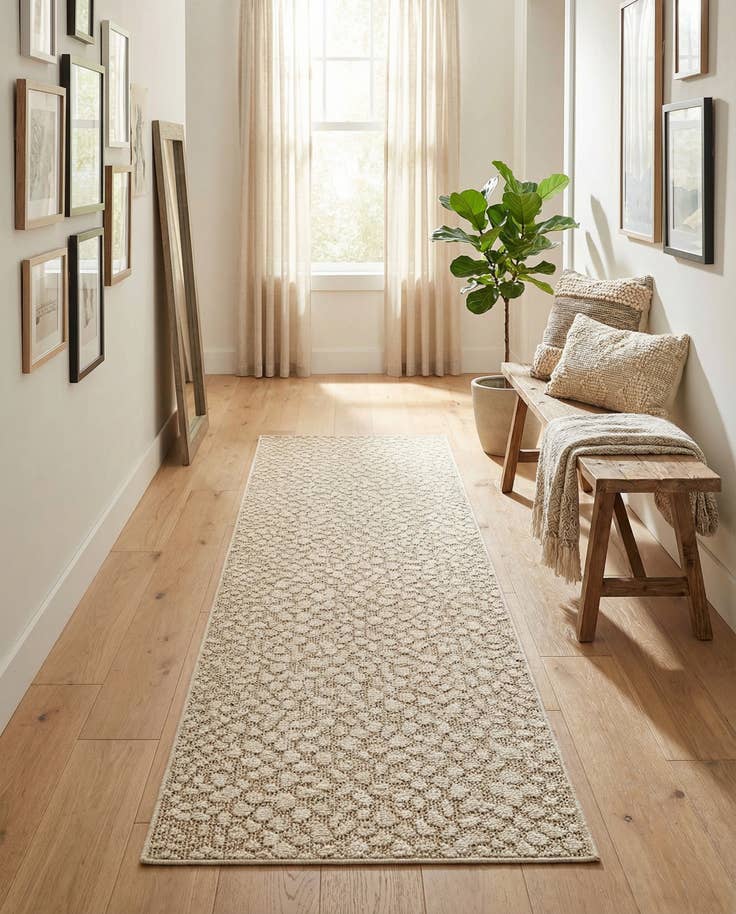 Detail image of 2' x 8' Easy-Clean Safari Indoor / Outdoor Runner Rug