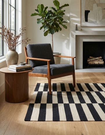 3' 3 x 5' Hand Woven Kilim Modern Wool Rug