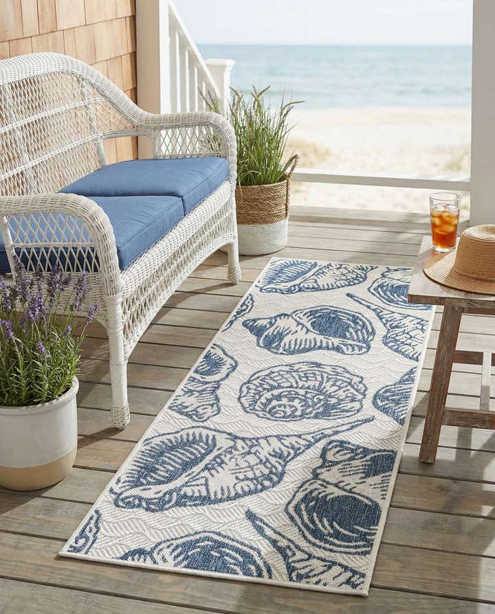 2' x 5' 3 Easy-Clean Coastal Indoor / Outdoor Runner Rug