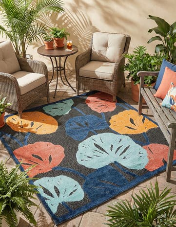 Charcoal Easy-Clean Belize Indoor / Outdoor Square Rug