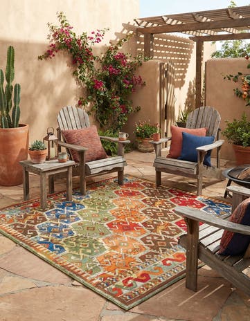 Easy-Clean Southwestern Indoor / Outdoor Square Rug