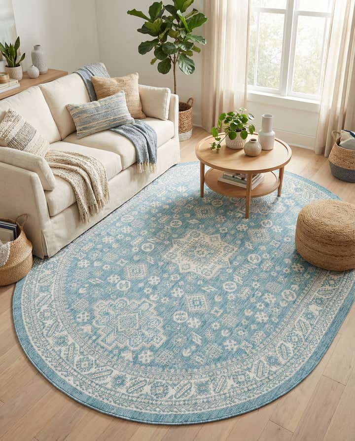 7' 10 x 10' Easy-Clean Aztec Indoor / Outdoor Oval Rug